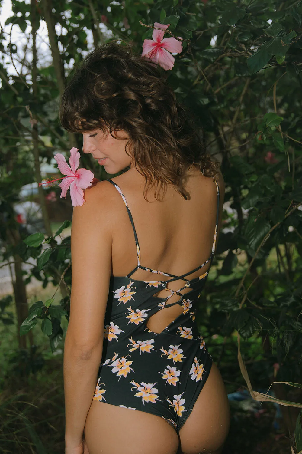 ACACIA *EXCLUSIVE* Kokomo One Piece in Black Vintage Aloha