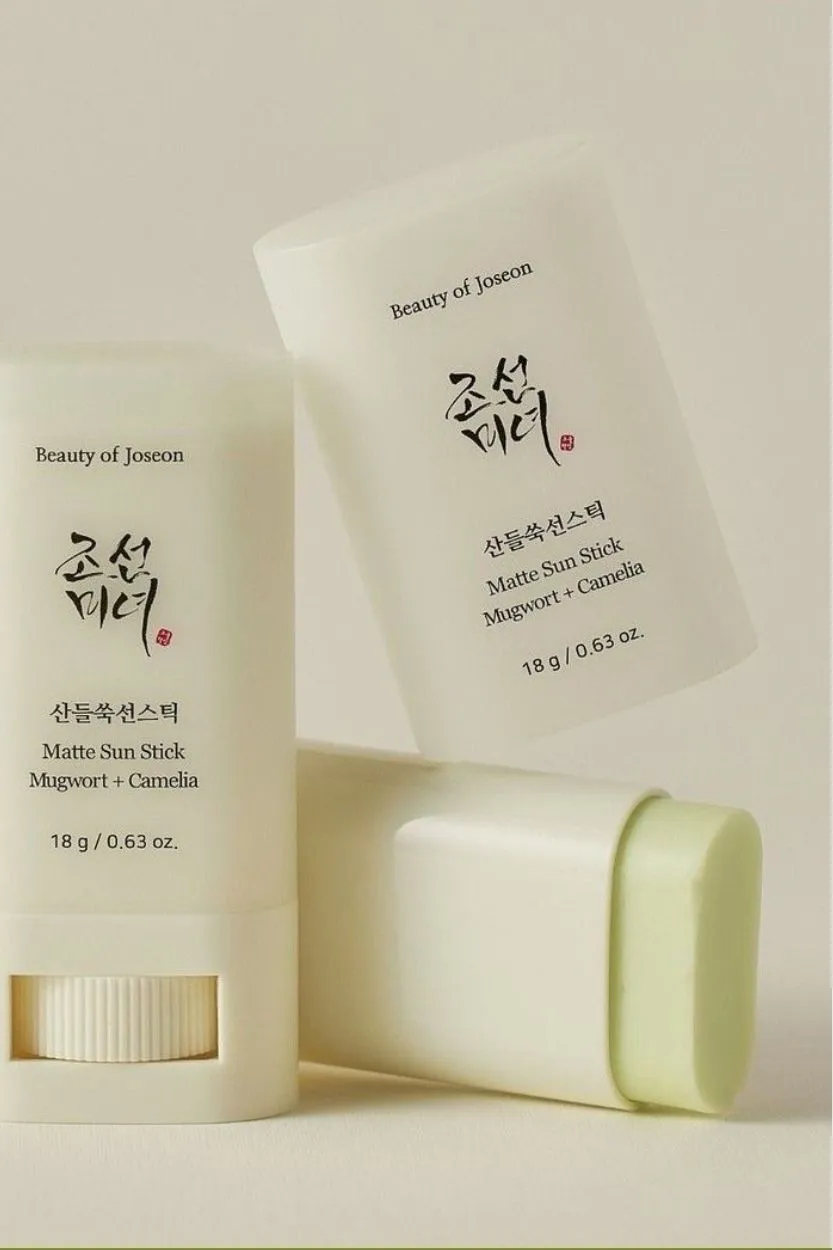 Beauty of Joseon Sunscreen Stick - Matte Sun Stick (Mugwort   Camelia) - 18g